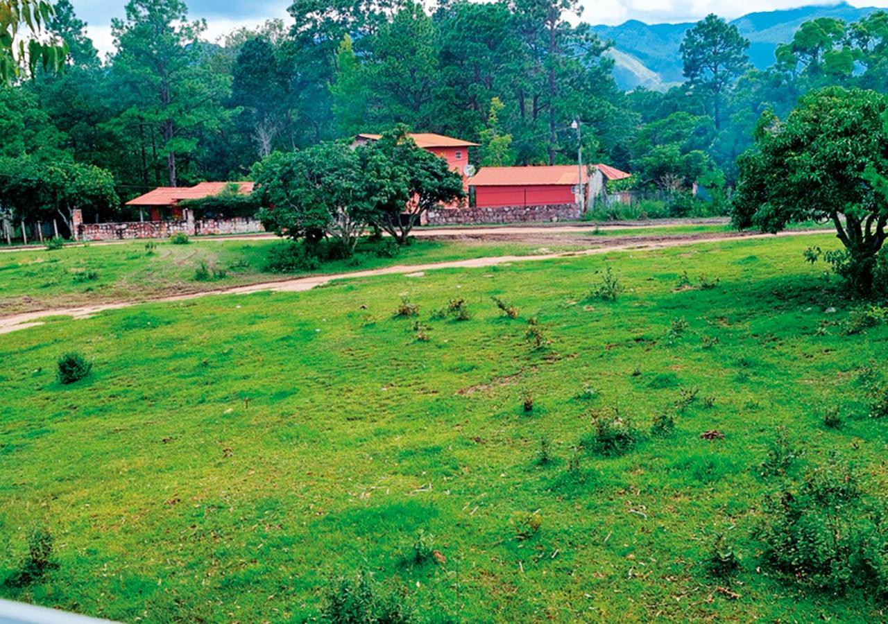 Hotel Cocoview, Bar & Restaurante Valle de Ángeles Exteriér fotografie